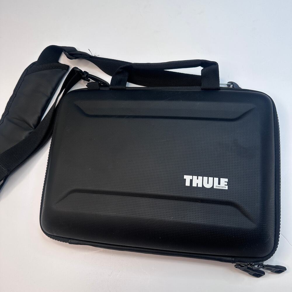 Thule Gauntlet Attache Black Rugged Laptop Case
